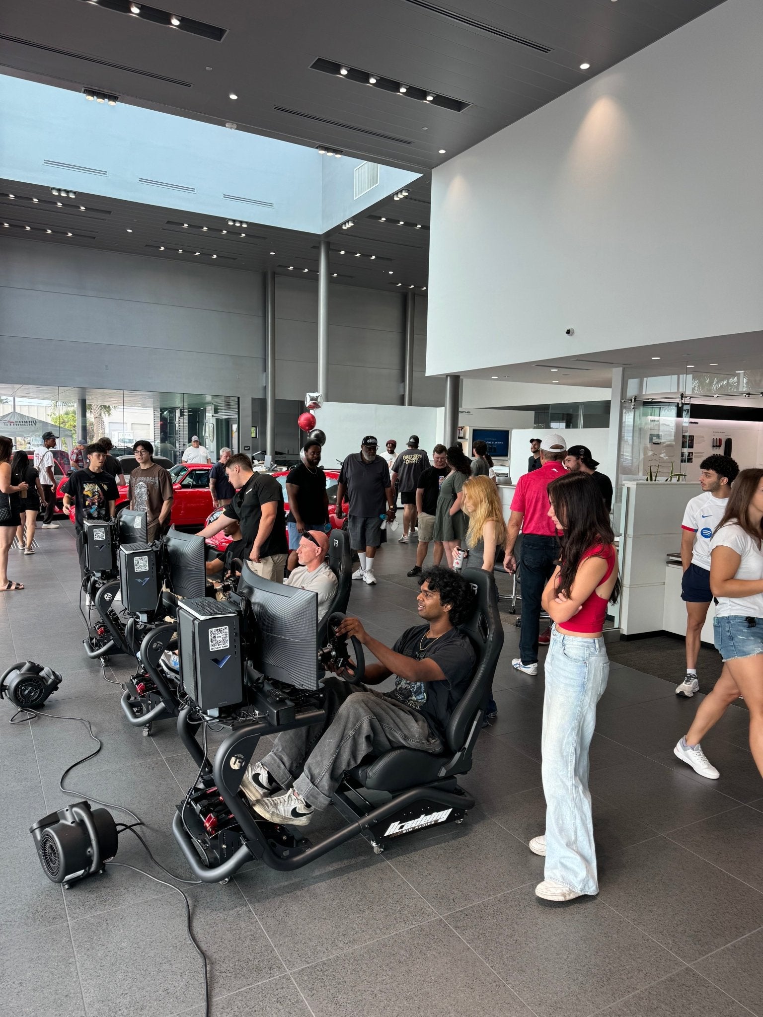 Tampa’s First Ever Sim Racing Tournament Hosted by Academy Sim Racing and Porsche Clearwater: A Look Back - Academy Sim Racing